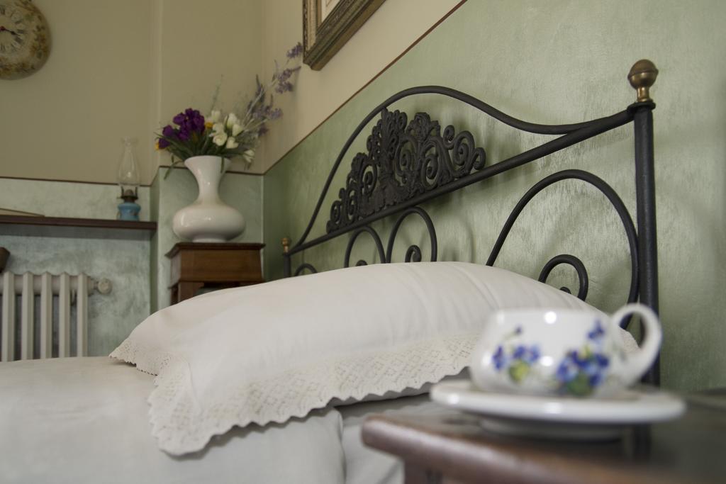 B&B Casa Carla Pinerolo Kültér fotó