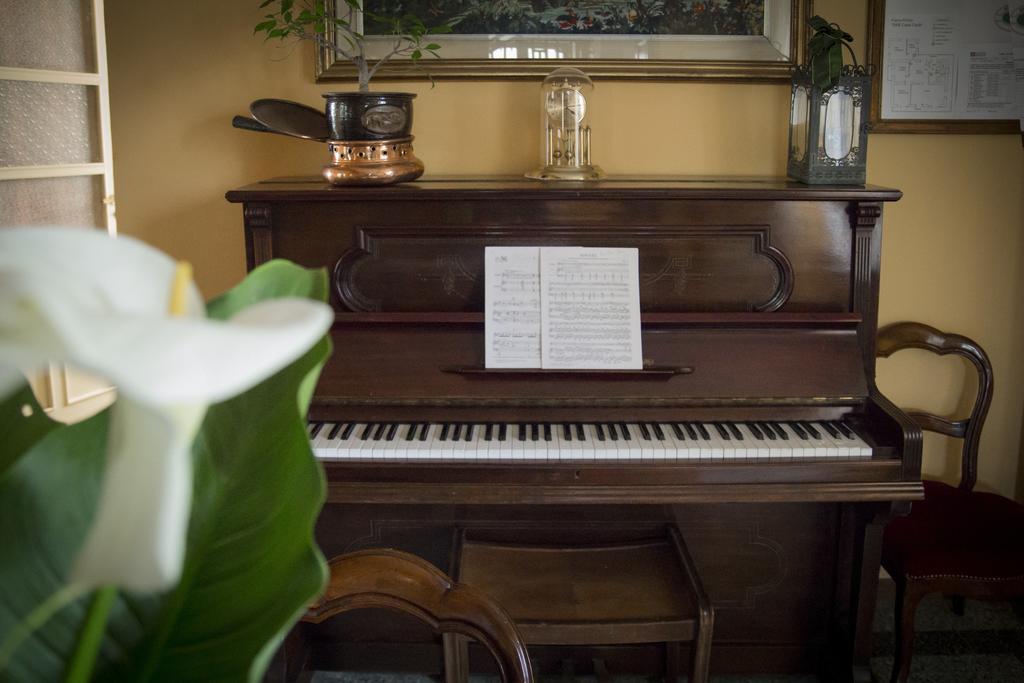 B&B Casa Carla Pinerolo Kültér fotó
